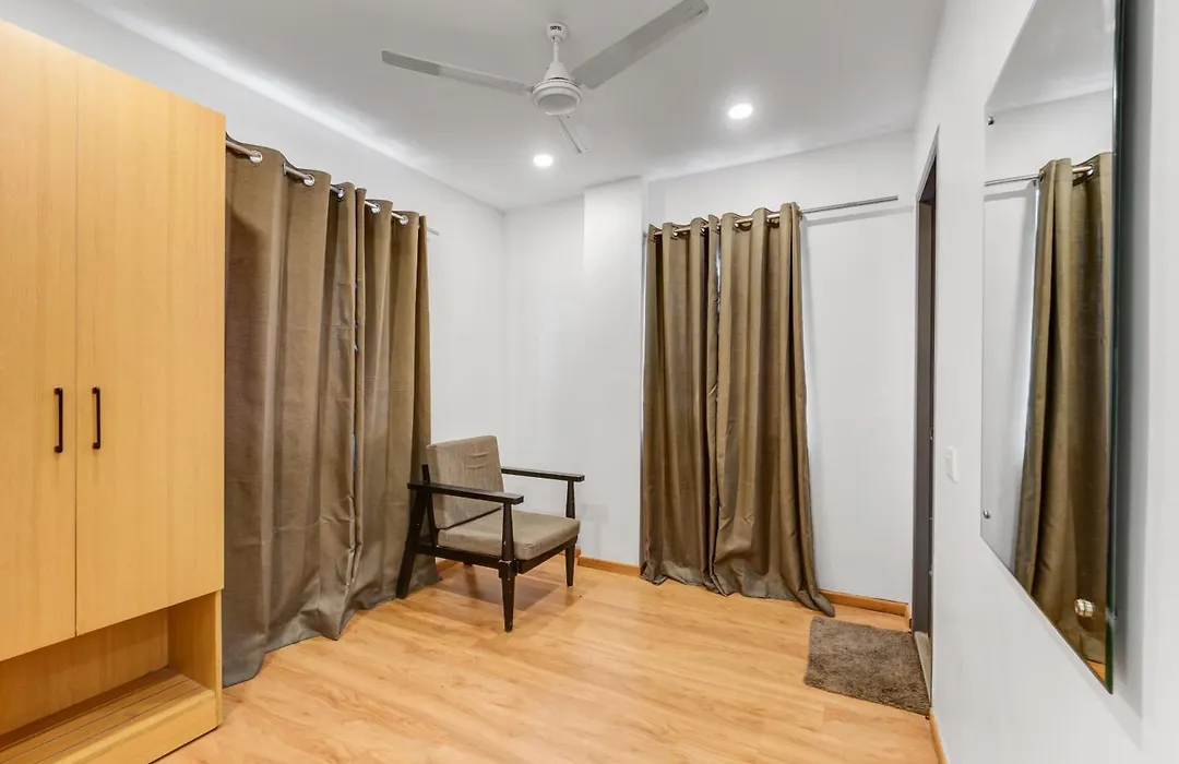 Upar Hotels Thoraipakkam, Omr-1